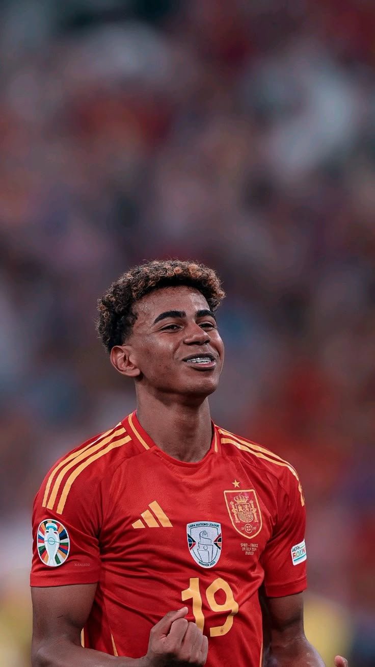 Lamine Yamal 🇪🇸 – Biography, Background History & Highest Goals
